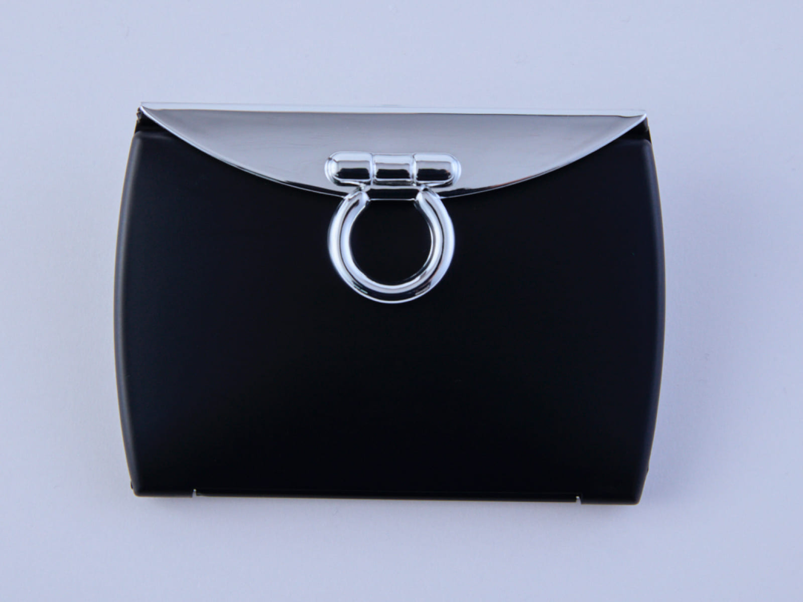 バック型ミラー